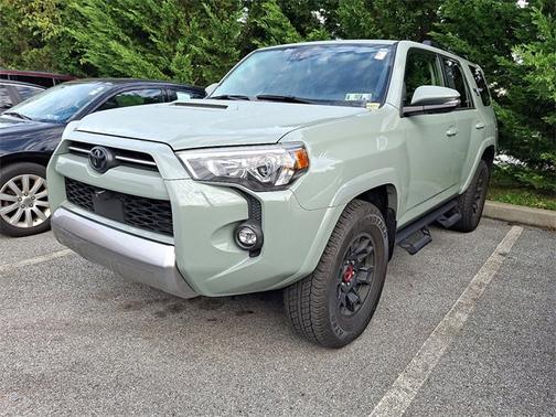 2023 Toyota 4Runner TRD Off Road