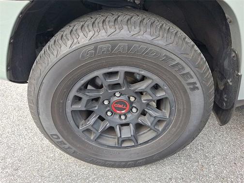 2023 Toyota 4Runner TRD Off Road