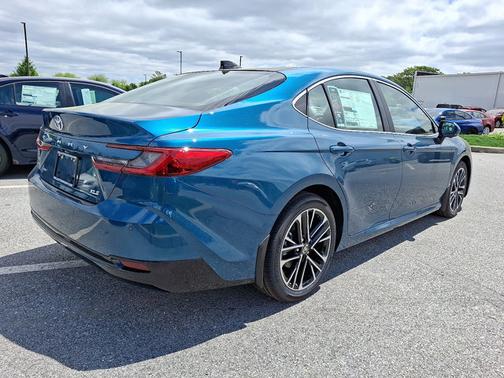 2025 Toyota Camry XLE