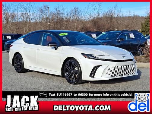 2025 Toyota Camry XSE