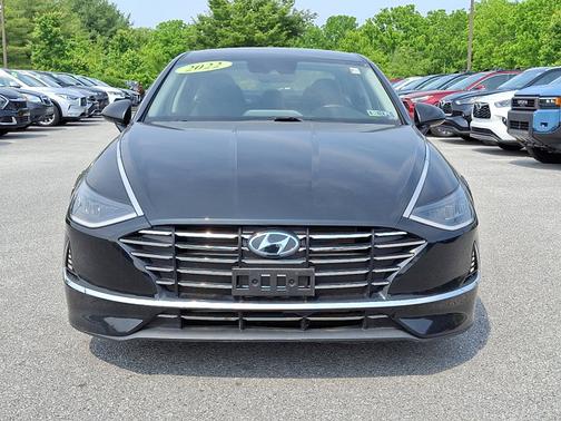 2022 Hyundai SONATA SE