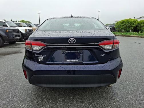 Blueprint 8X8 2024 Toyota Corolla LE