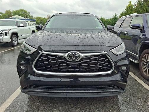 2023 Toyota Highlander Limited