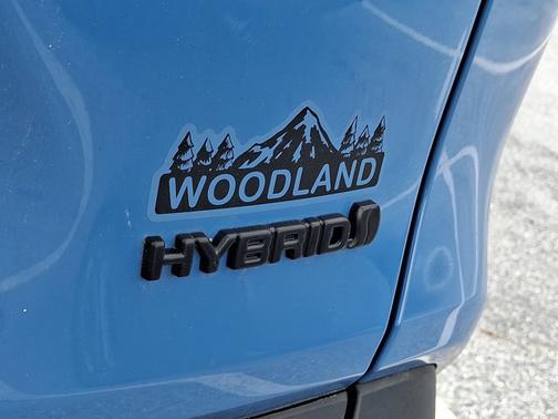 2023 Toyota RAV4 Hybrid Woodland
