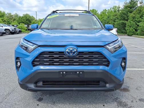 2023 Toyota RAV4 Hybrid Woodland