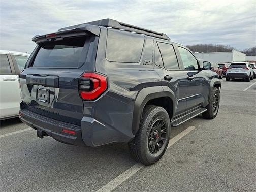 2025 Toyota 4Runner TRD Off Road