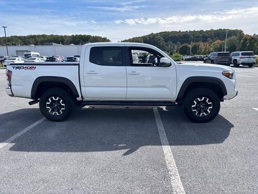 Ice Cap 2023 Toyota Tacoma TRD Off Road