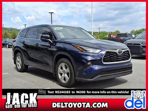 2022 Toyota Highlander LE