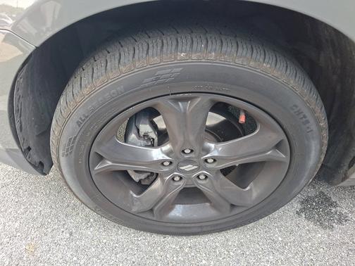 Destroyer Gray Clearcoat 2019 Dodge Journey Crossroad