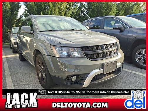 Destroyer Gray Clearcoat 2019 Dodge Journey Crossroad