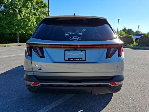 Shimmering Silver 2022 Hyundai TUCSON SEL