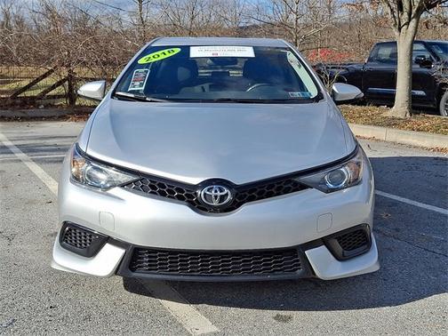 2018 Toyota Corolla iM Base (CVT)