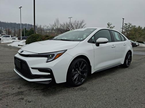 2025 Toyota Corolla SE