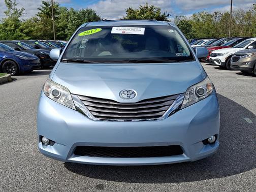 Sky Blue Pearl 2017 Toyota Sienna XLE Premium