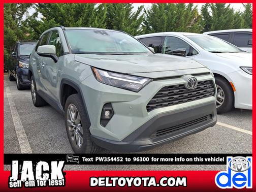 2023 Toyota RAV4 XLE Premium