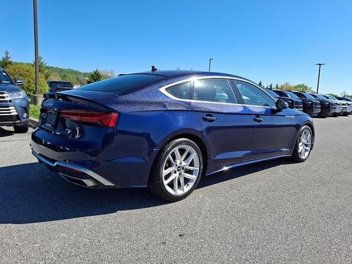 Navarra Blue Metallic 2024 Audi A5 Sportback S line Premium Plus
