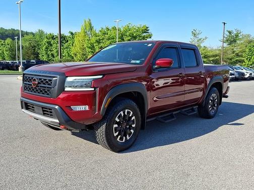 Cardinal Red Tricoat 2022 Nissan Frontier PRO-4X