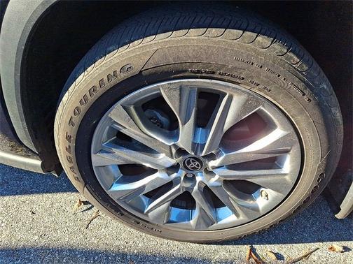 2024 Toyota Highlander Hybrid Limited