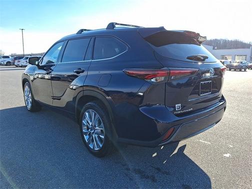 2024 Toyota Highlander Hybrid Limited