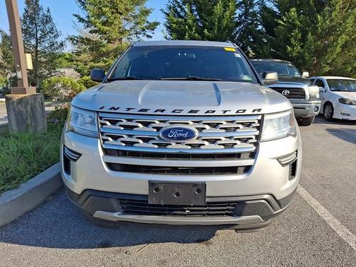 Ingot Silver Metallic Ux 2019 Ford Explorer XLT