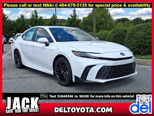 2025 Toyota Camry SE