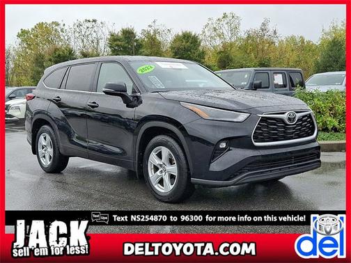 2022 Toyota Highlander LE