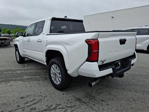 Ice Cap 2026 Toyota Tacoma SR5