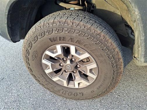 2023 Toyota Tacoma TRD Off Road