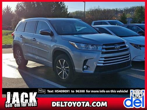 Celestial Silver Metallic 2017 Toyota Highlander XLE