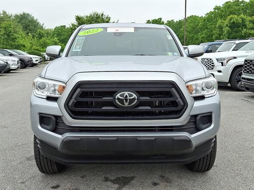 2022 Toyota Tacoma SR