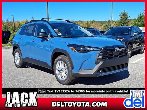 2026 Toyota Corolla Cross LE