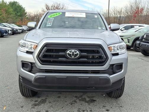 2022 Toyota Tacoma SR