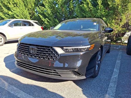 Crystal Black Pearl 2024 Honda Accord EX
