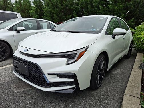 2024 Toyota Corolla Hybrid SE