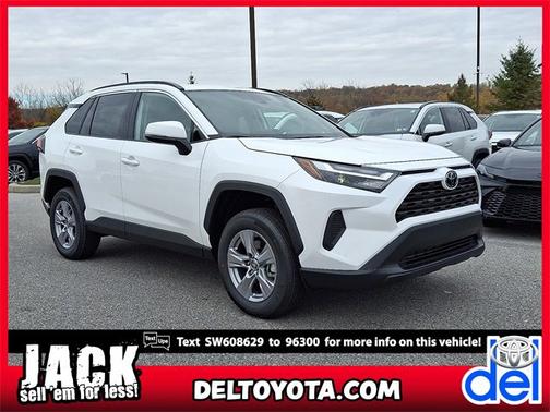 2025 Toyota RAV4 XLE