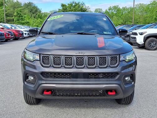 2024 Jeep Compass Trailhawk