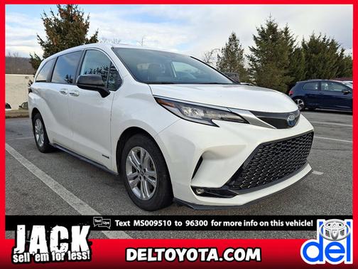 2021 Toyota Sienna XSE 7 Passenger