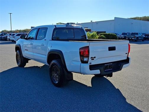 2023 Toyota Tacoma Base