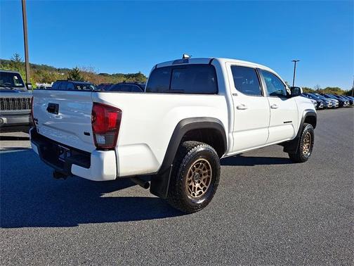 2023 Toyota Tacoma Base