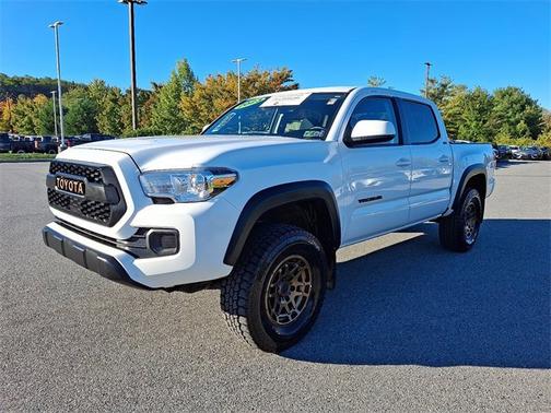 2023 Toyota Tacoma Base
