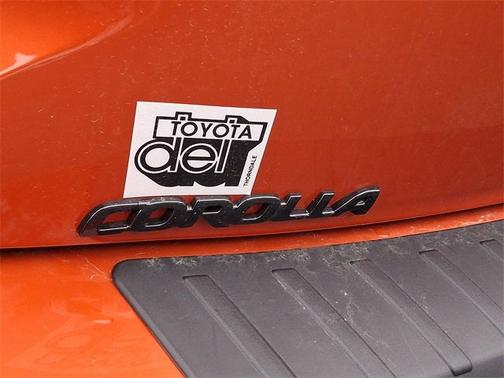 2025 Toyota Corolla Hatchback SE