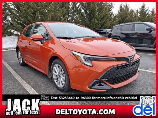 2025 Toyota Corolla Hatchback SE