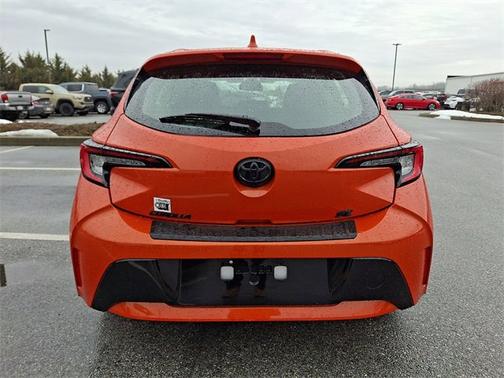 2025 Toyota Corolla Hatchback SE
