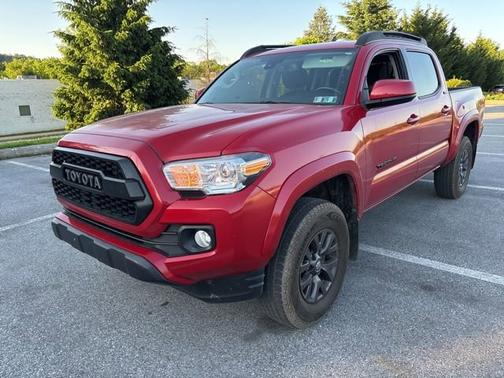 Barcelona Red Metallic 2022 Toyota Tacoma SR5