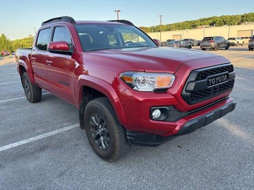 Barcelona Red Metallic 2022 Toyota Tacoma SR5