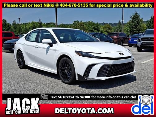 2025 Toyota Camry SE