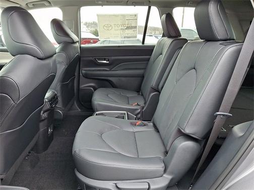 2026 Toyota Grand Highlander Hybrid Limited