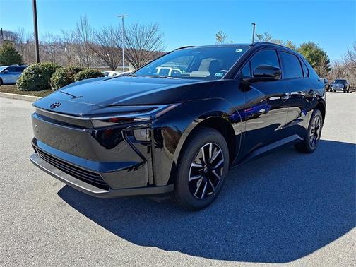 2026 Toyota bZ XLE Plus