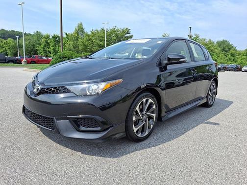 2017 Toyota Corolla iM Base