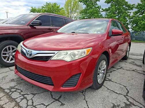 Barcelona Red Metallic 2012 Toyota Camry LE